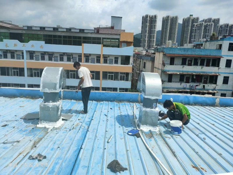 栖霞钢结构屋面涂料维修方法